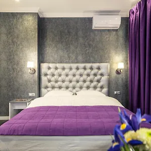 Aparthotel Status, Kyiv